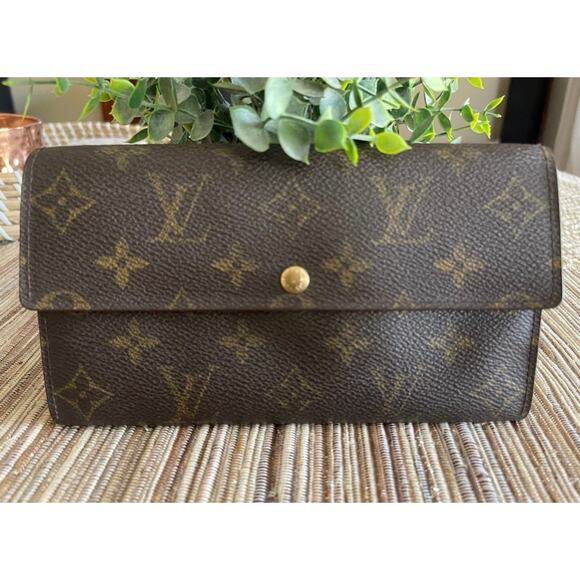 Louis Vuitton Monogram Sarah long wallet on chain VTG Super Clean! - Picture 1 of 13